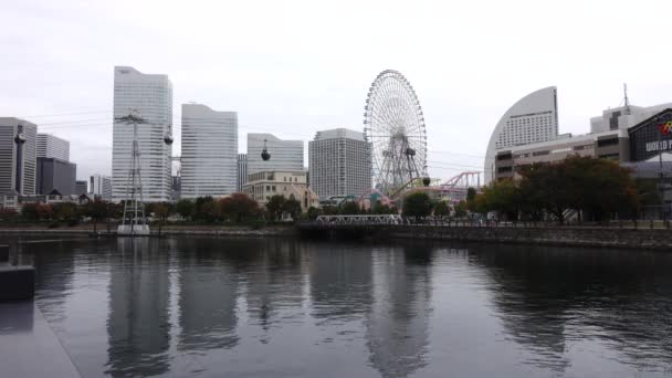 Minatomirai Bay Yokohama 재개발 지역에 격투기 — 비디오
