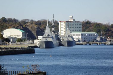  12 / 31 / 2024, Yokosuka, Kanagawa Bölgesi, Japonya, Yokosuka Limanı, deniz limanı turu için gidiş ve varış noktası                              