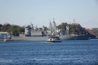  12 / 31 / 2024, Yokosuka Şehri, Kanagawa Bölgesi, Yokosuka Limanı Liman Gemisi                              