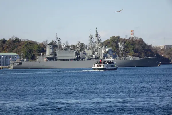  12 / 31 / 2024, Yokosuka Şehri, Kanagawa Bölgesi, Yokosuka Limanı Liman Gemisi                              