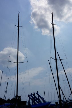  08 / 14 / 2020, Hayama Marina, Kanagawa Bölgesi, Japonya, Ağustos ayı ortasında marina sahnesi                              