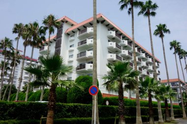 Zushi Şehri, Kanagawa Bölgesi, Japonya, 8 Ağustos 2020: Zushi Marinari 'ye bağlı bir tesis.                              