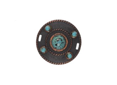 Beyaz arka plan üzerinde izole Ortaçağ kalkan