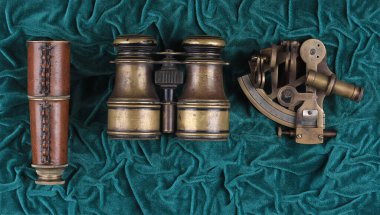 Klasik dürbün ve deniz aksesuarları