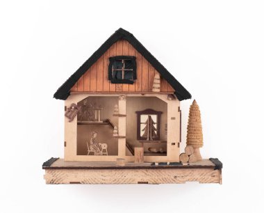 Beyaz arka planda izole edilmiş eski kırsal ahşap evin modeli