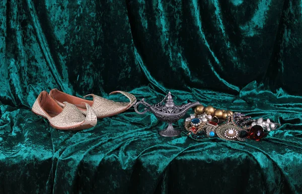 Zapatillas Aladdin Lámpara Mágica — Foto de Stock