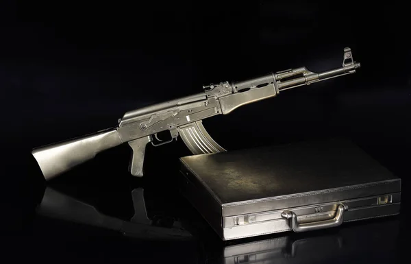 Fucile Assalto Kalashnikov Dorato — Foto Stock