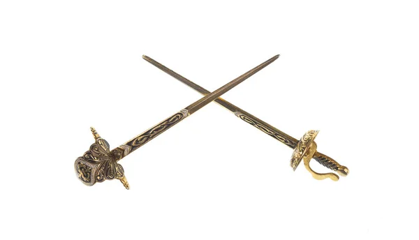 Ortaçağ Kılıç Epiği Beyaz Arka Planda Izole Edilmiştir — Stok fotoğraf