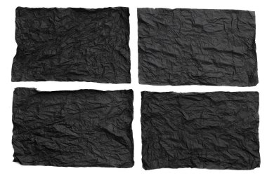  Siyah buruşmuş kağıt çarşaflar beyaz arkaplanda izole edilmiş
