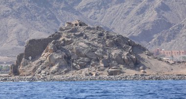 Salah El DIN Castle Körfez of Aqaba, Kızıldeniz, Taba, Mısır'daki Farun adada