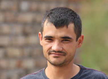 İşsiz adam, evsiz adam.