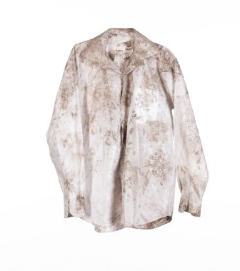 Lekeli beyaz gömlek beyaz arkaplanda izole