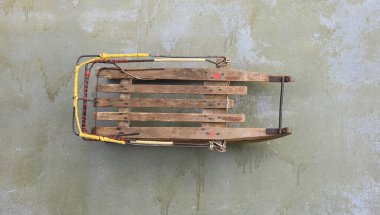 Eski kış mahsulü ahşap kızak