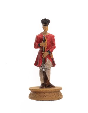 teneke asker heykeli beyaz arkaplanda izole edildi