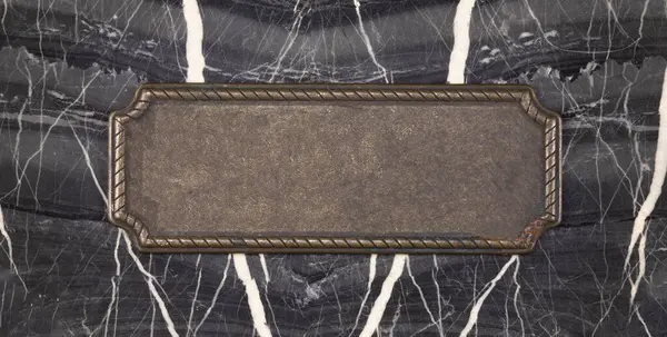 mermer taştan eski bakır çerçeve