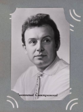 Kazakistan, Almaty, 6 Temmuz 2025: Sovyet film sanatçısının fotoğrafı