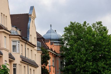 Wertach 'in sağındaki Augsburg Oberhausen' deki eski yerleşim yeri.