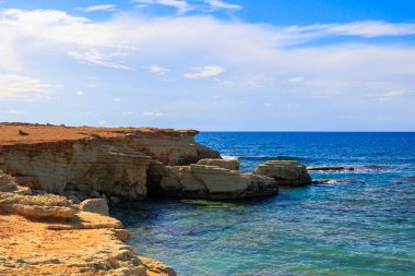 Kıyı şeridi, Paphos Kıbrıs Açık Mavi Deniz
