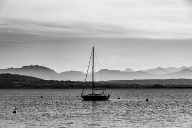 Bavyera 'daki güzel göl
