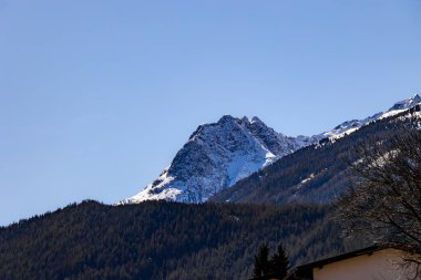 Schneeweispitze ve Gabler Tepeleri Oetztal Alplerinde, Tyrol, Avusturya