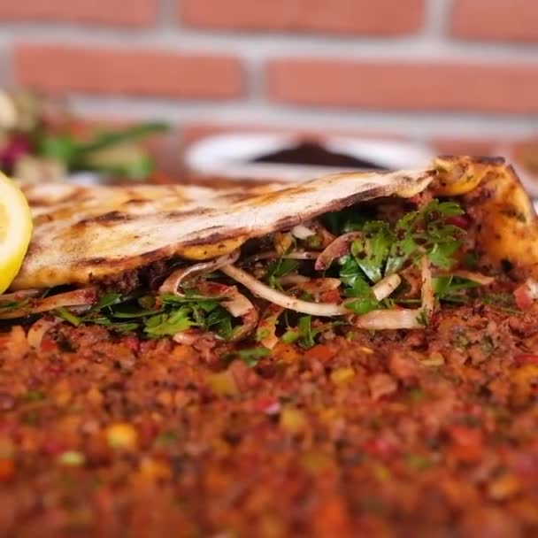 Comida Tradicional Turca Pita Turca Lahmacun — Vídeo de stock