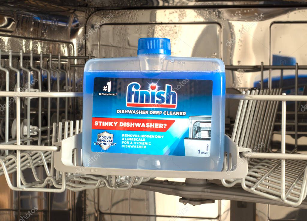 Ukraine. khmelnitsky.15.05.2025. finish means cleaning dishwasher. Finish brand name range dishwasher detergent cleaning products. care kitchen appliances. Plastic bottle Finish dishwashing detergent