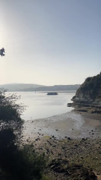 Eo河口的静止垂直录像 阿斯图里亚斯 Castropol — 图库视频影像