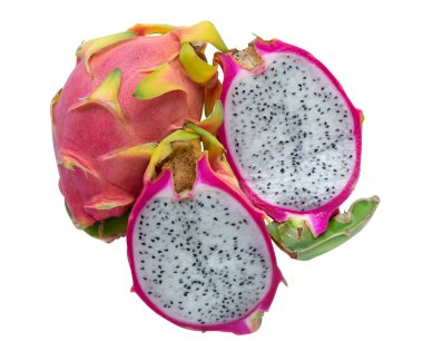 Pitahaya ya da beyaz arka planda ejderha meyvesi. Selenicereus. Tropik meyveler. Tam meyve ve ikiye böl..