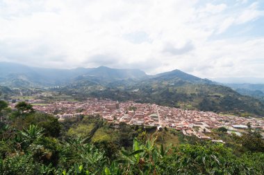 Jardin, Antioquia, Kolombiya manzarası. Kırsal kesimde. Boşluğu kopyala.