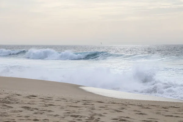Огромное Море Пляжа Санту Андре Побережье Алонсо Португалии Автумне — стоковое фото