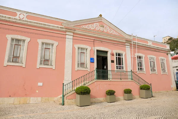 Alcacer Sal Setubal Portugal October 2022 Beautiful Pink Facade Finance — Stock Photo, Image