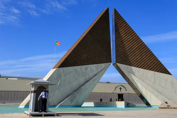 Λισαβόνα Πορτογαλία Οκτωβρίου 2022 Κολοσσιαίο Μνημείο Για Τους Υπερπόντιους Πολεμιστές — Φωτογραφία Αρχείου