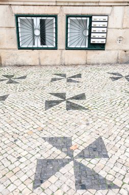 Lizbon, Portekiz 'de güzel kaldırımlar şekilleniyor.