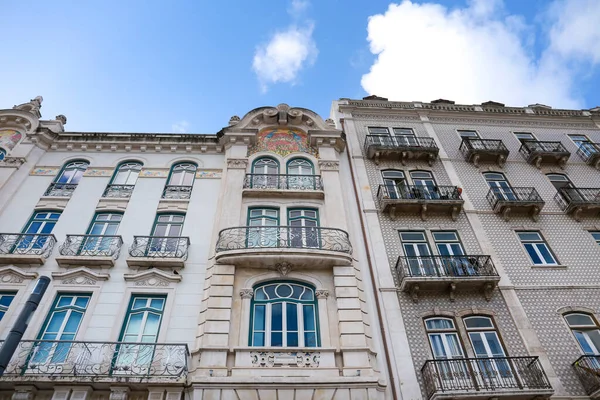 リスボンのマジェスティックな古い家 モダンなスタイル — ストック写真