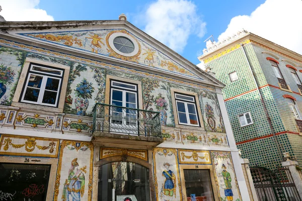 Лиссабон Португалия Ноября 2022 Года Типичный Фасад Португальского Дома Черепицей — стоковое фото