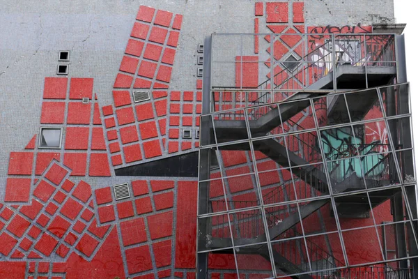 Lissabon Portugal Oktober 2022 Abstrakte Und Farbenfrohe Fassade Mit Geometrischen — Stockfoto