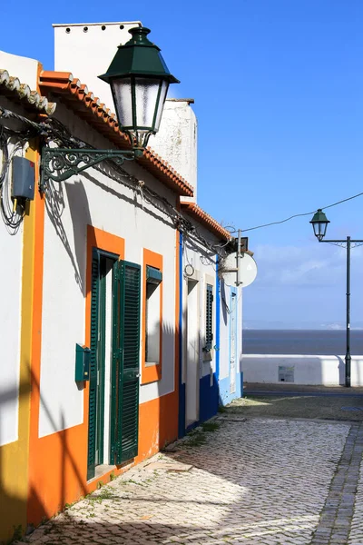 Typiska Fasader Och Smala Gator Alcochete Stad Lissabon — Stockfoto