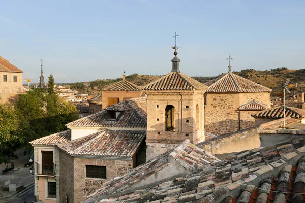Spanya Nın Eski Toledo Şehrinin Güzel Eski Evleri — Stok fotoğraf