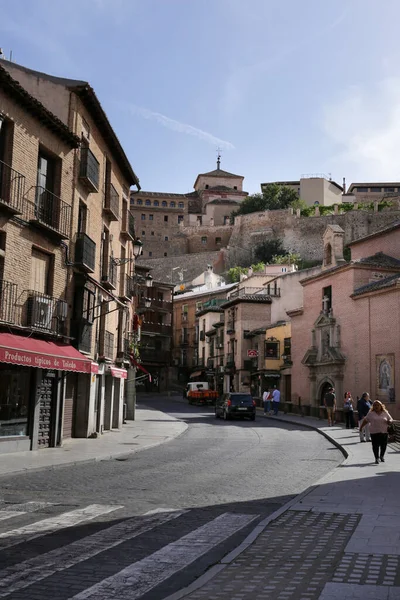 Toledo España Abril 2018 Calles Estrechas Fachadas Casas Históricas Casco — Foto de Stock