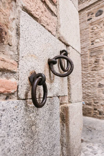 Old Iron Rings Stone Wall Tie Horses Old Town Toledo — Stock Photo, Image