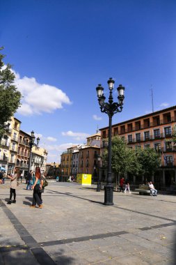 Toledo, İspanya... 6 Ekim 2022, eski Toledo kasabasının ana meydanı, Plaza de Zocodover