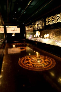 Alicante, İspanya - 16 Nisan 2023: Alicante Arkeoloji Müzesi Daimi Sergisi