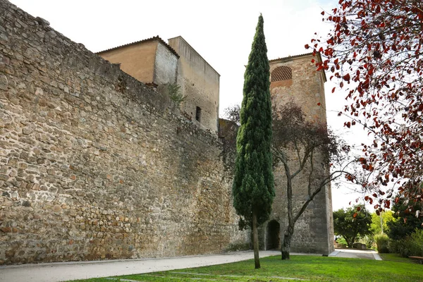 stock image Beautiful Ancient city walls of Evora surrounded by beautiful gardens in Portugal