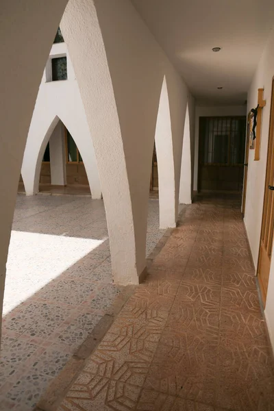 ジャワ アリカンテ スペイン 2023年5月16日 スペイン ジャワのロレト聖母教会の近代建築 — ストック写真