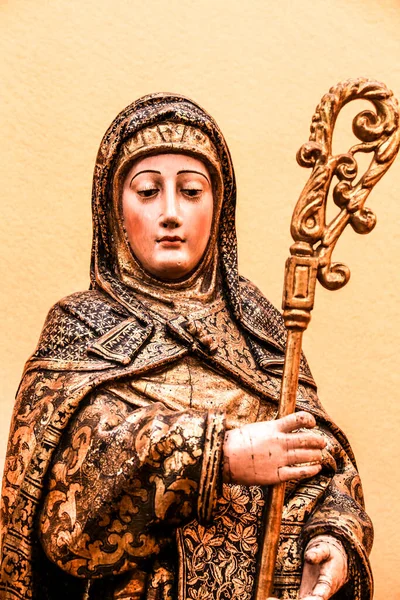Evora Portugalia Października 2022 Pozłacana Drewniana Polichromowa Figura Matki Boskiej — Zdjęcie stockowe
