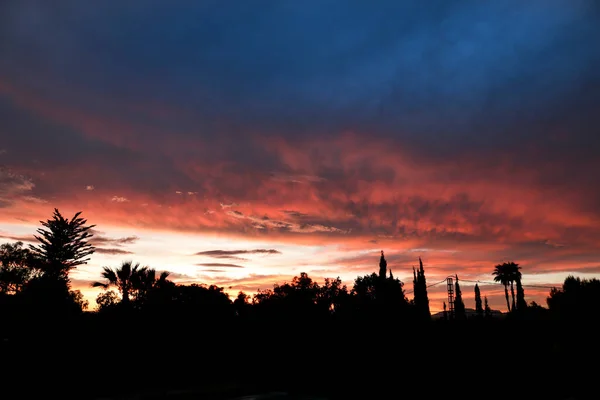 Różowe Chmury Piękne Niebo Zachodzie Słońca Alicante Latem — Zdjęcie stockowe