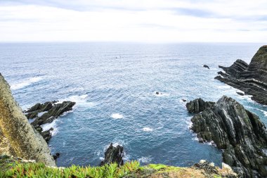 Cabo Sardao burnu, güzel uçurumları ve Portekiz 'deki Cesur Atlantik Okyanusu.