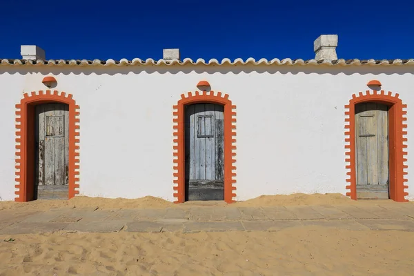 Velhas Fachadas Caiadas Branco Ilha Tavira Região Algarve Portugal — Fotografia de Stock