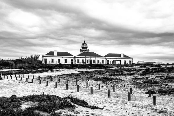 2022年10月20日 葡萄牙奥德米拉 葡萄牙卡波萨多角美丽的灯塔 — 图库照片