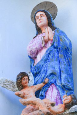 Ferragudo, Portugal- 22 Ekim 2022: Hamile Meryem Kilisemizin Mimari Detayları